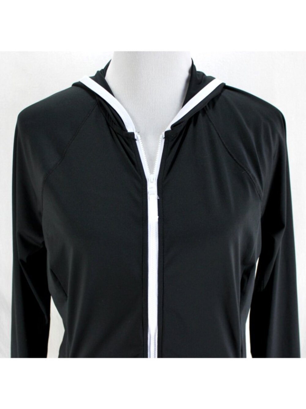 Title Nine Sunbuster Full Zip Hoodie Jacket Womens Size M Black Long Sleeve - Picture 2 of 8